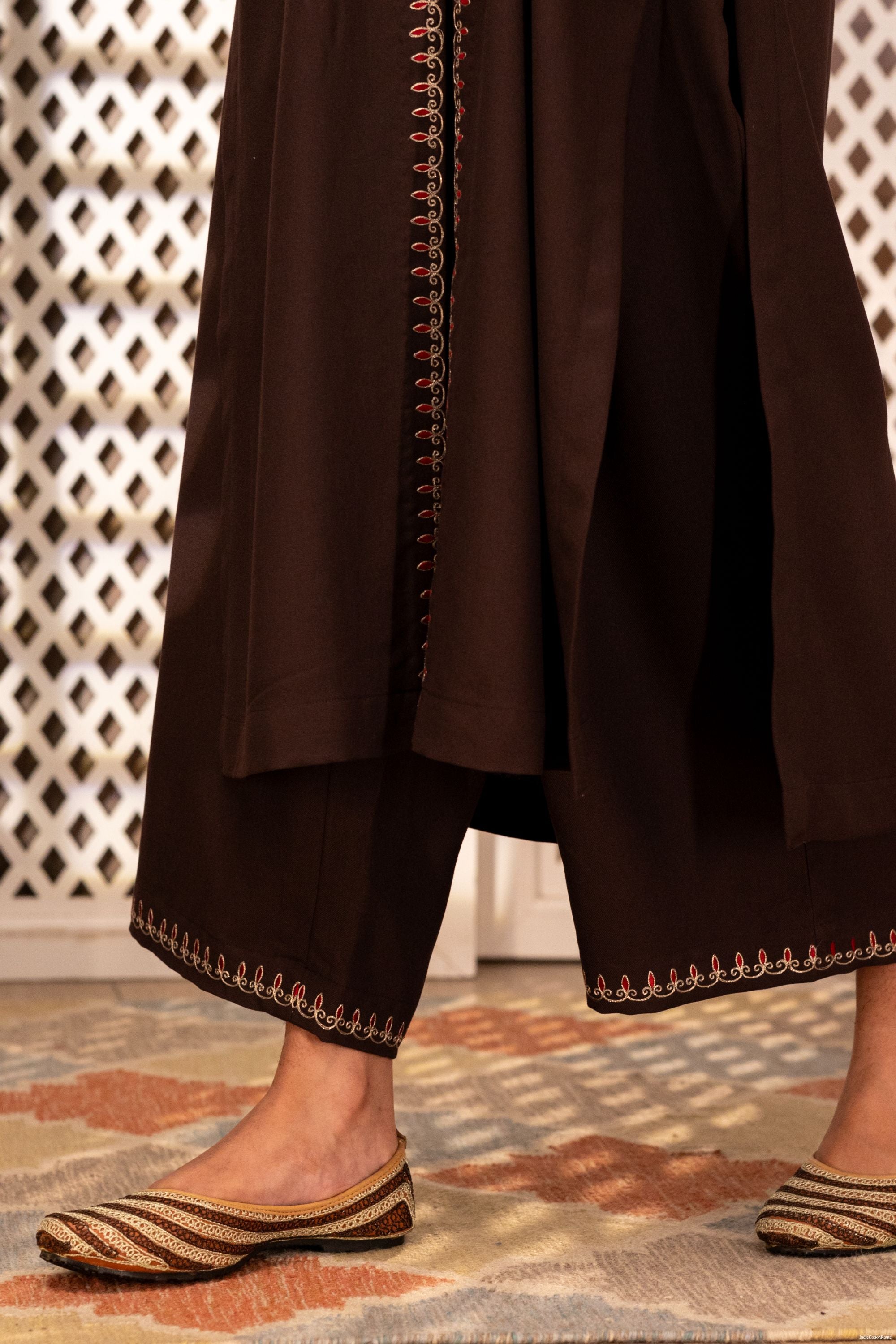 Sarmaya Kurta Set