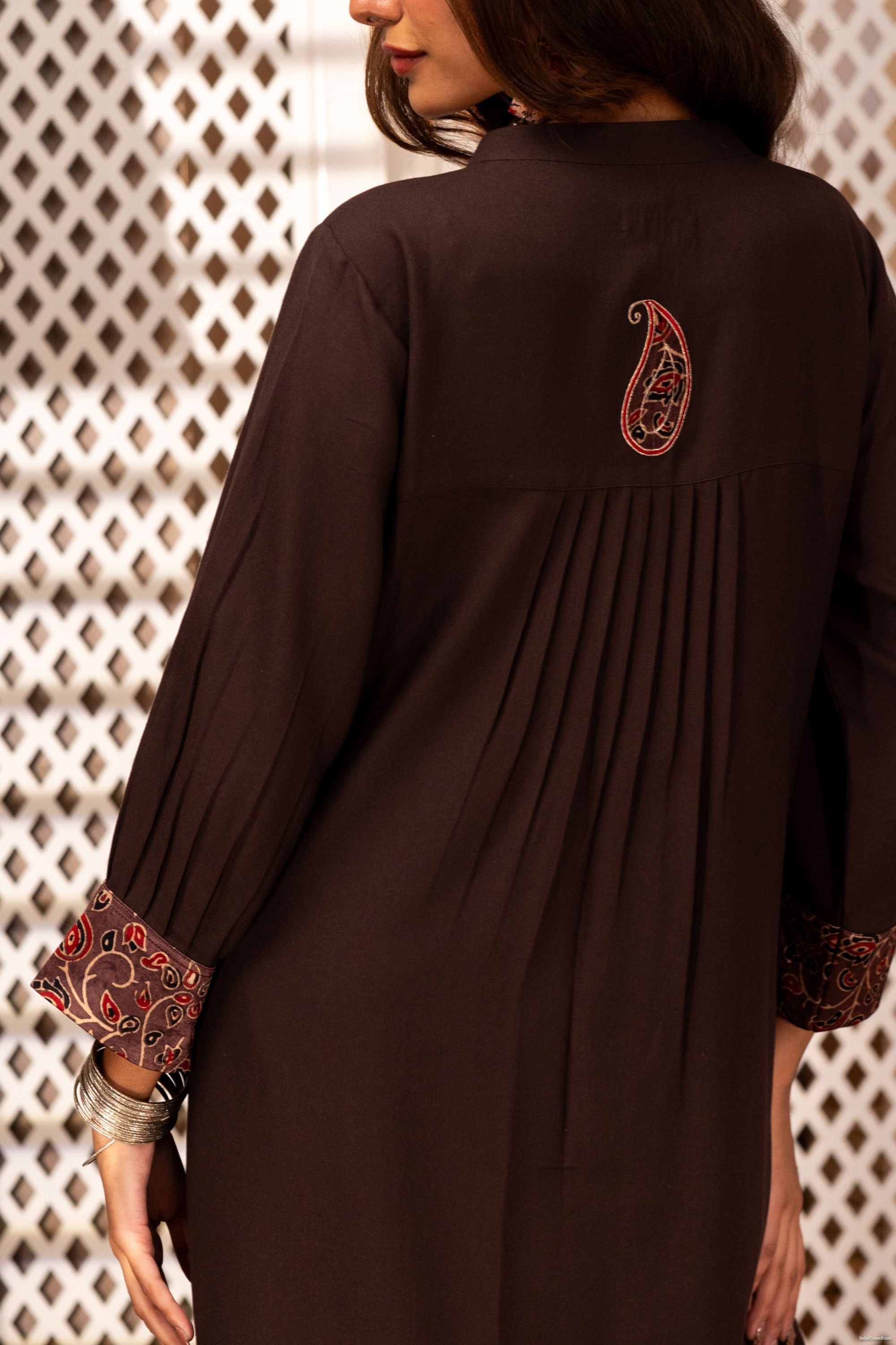 Sarmaya Kurta Set
