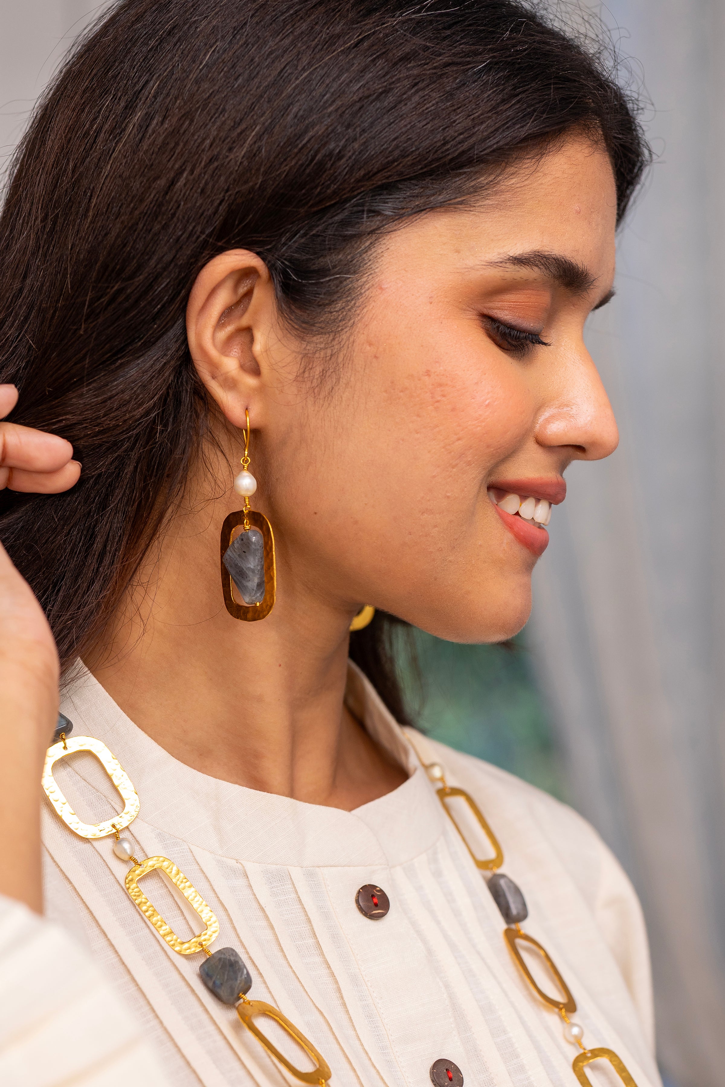 Labradorite Élan Earring