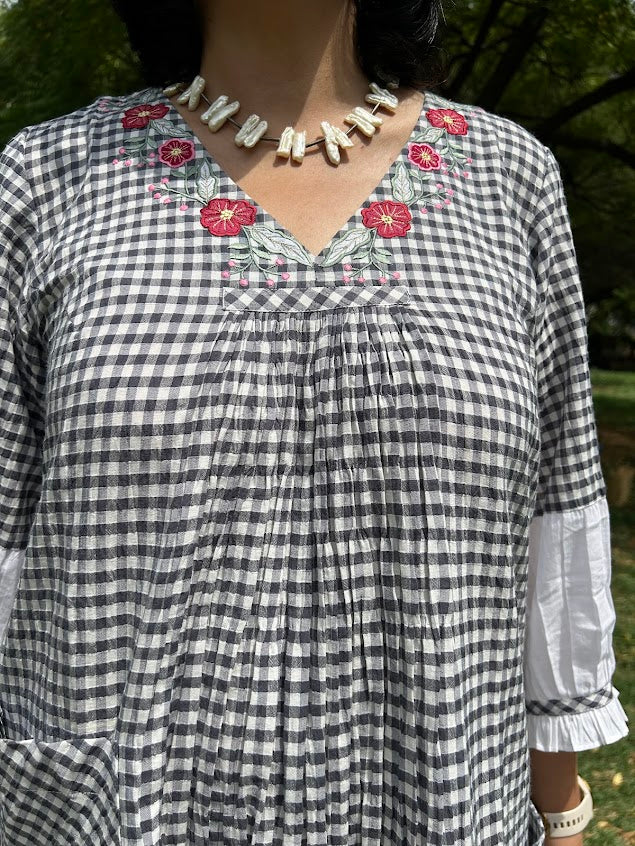 Checkered Cotton Dress With Appliqué