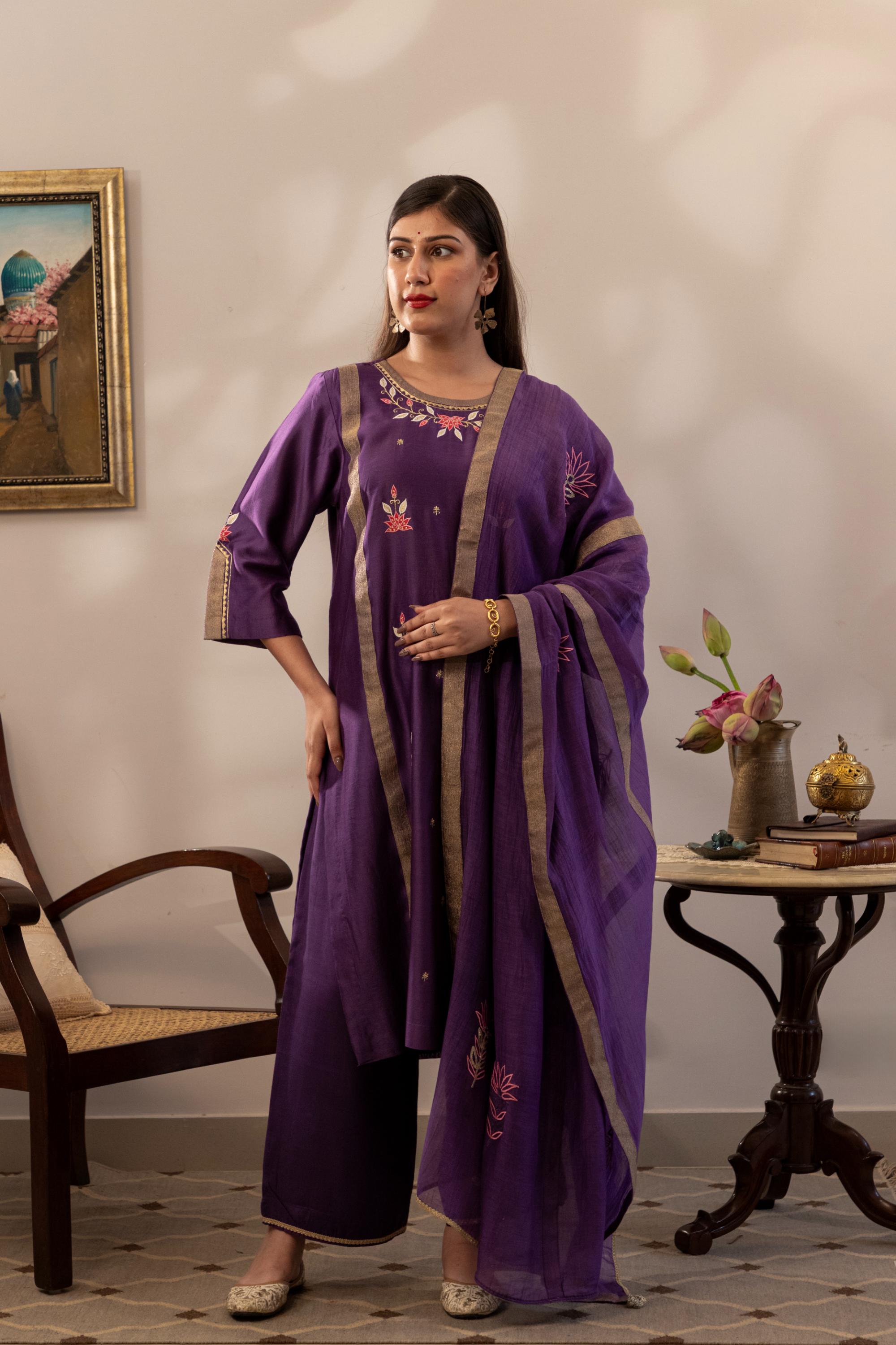 Jamuni Kamal Kurta Set