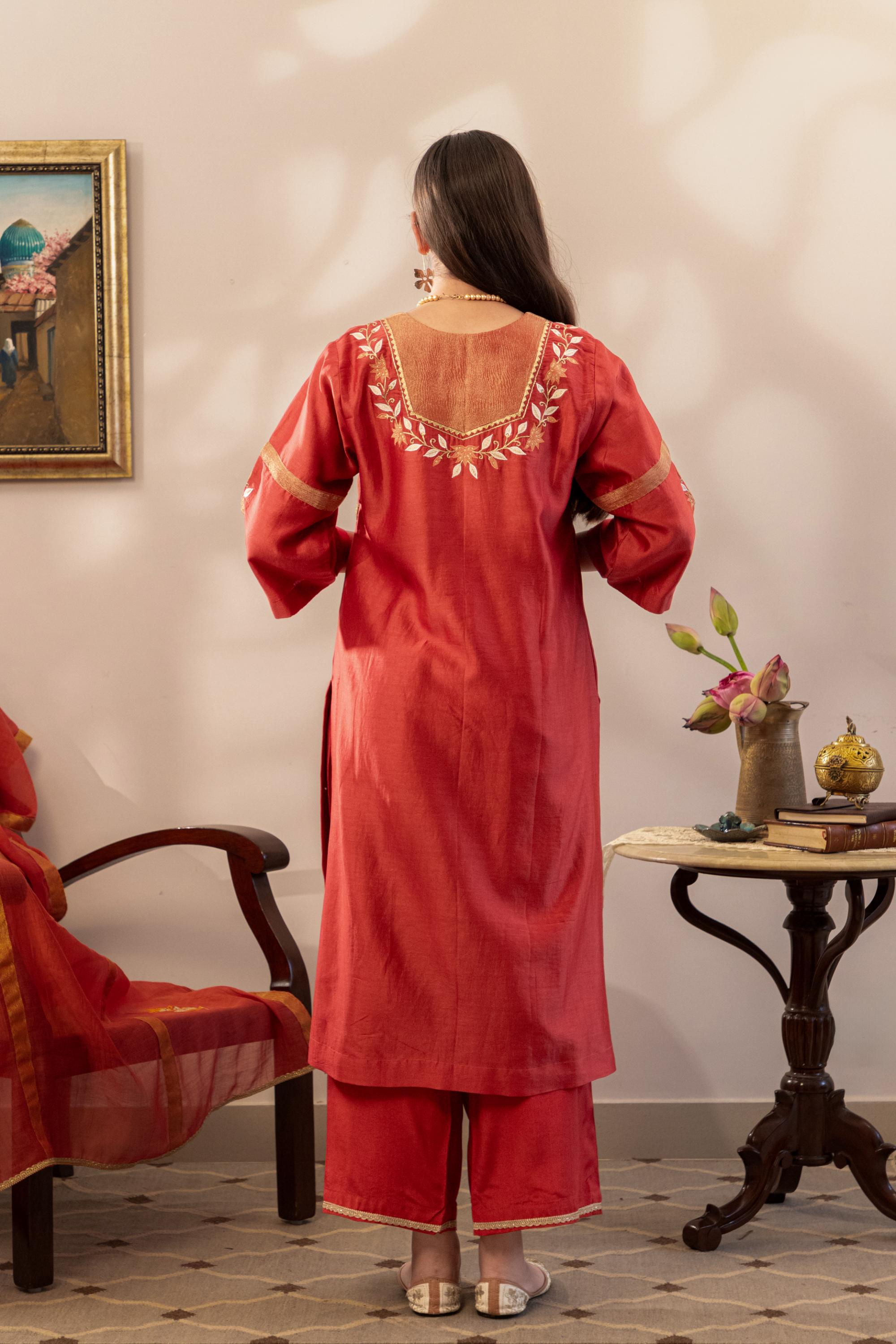 Raj Padma Kurta Set