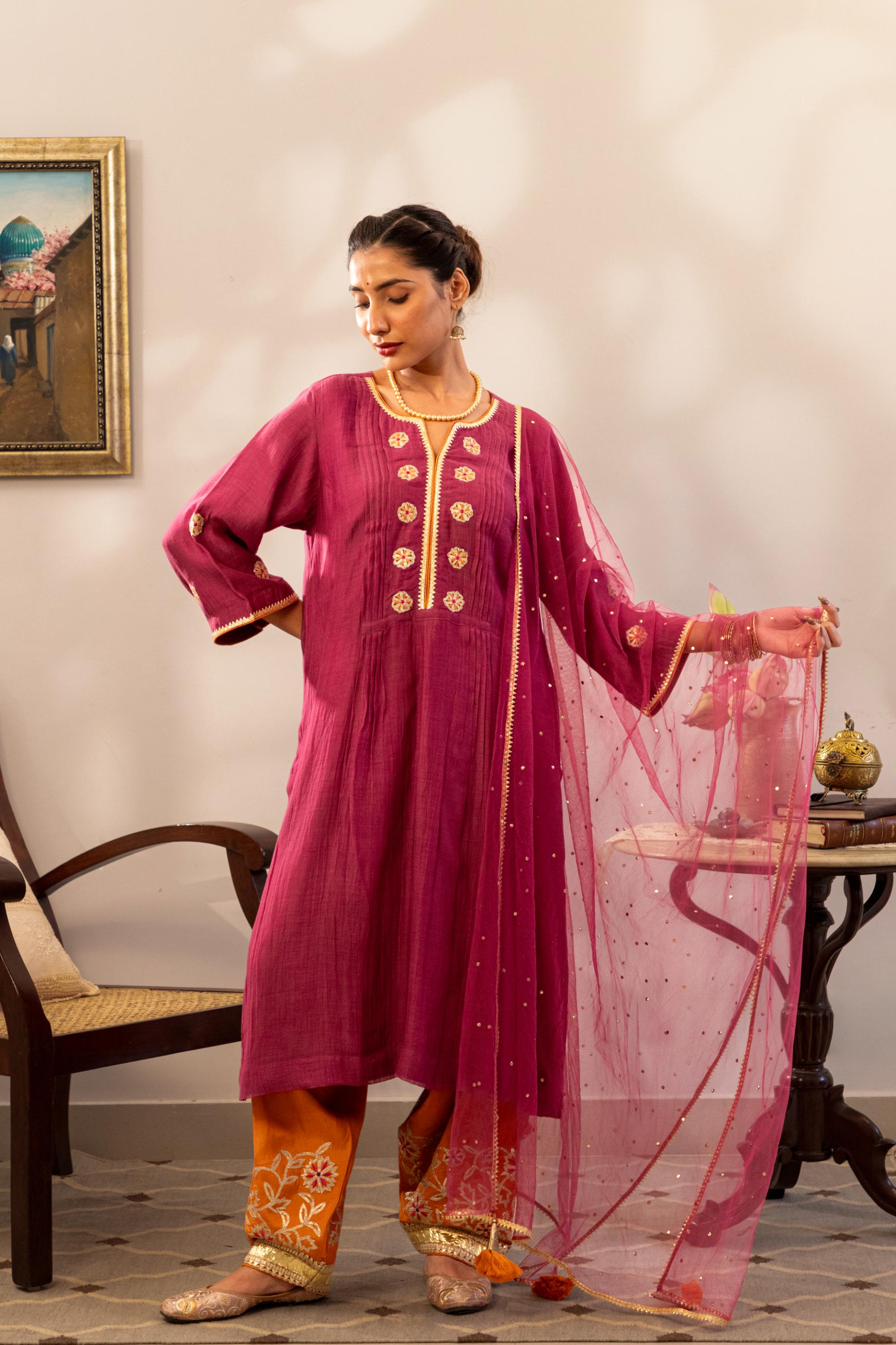 Sanduk Wine Kurta Set