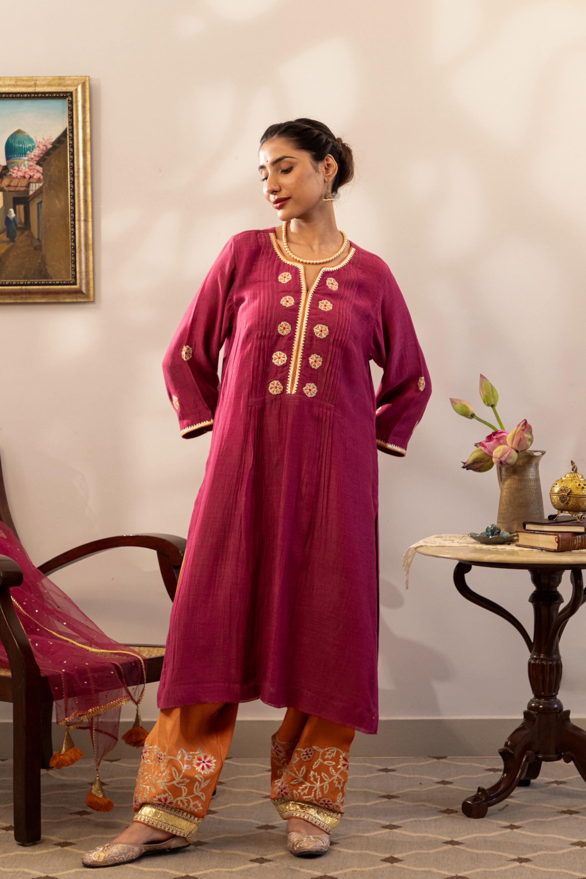 Sanduk Wine Kurta Set