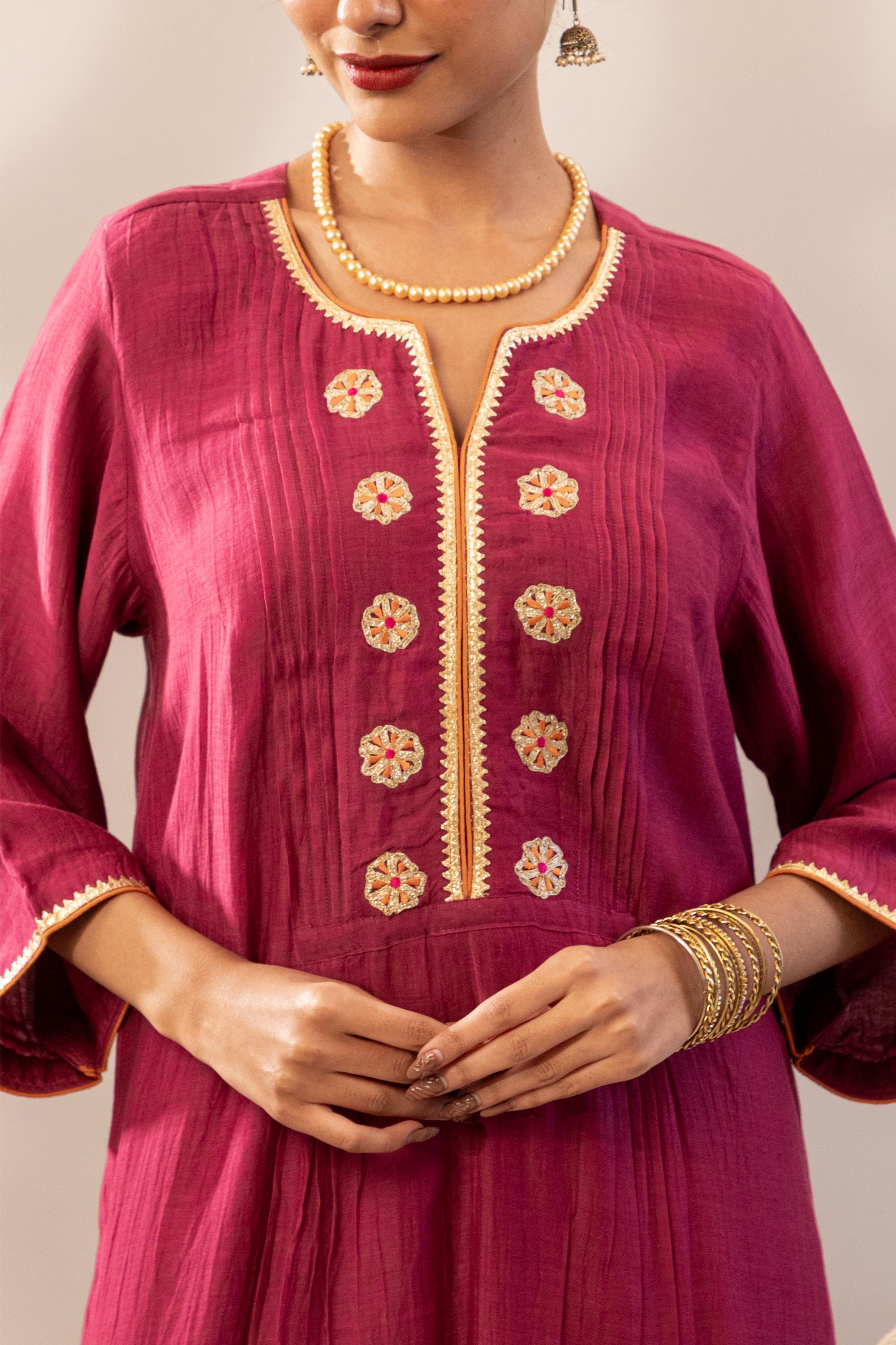 Sanduk Wine Kurta Set