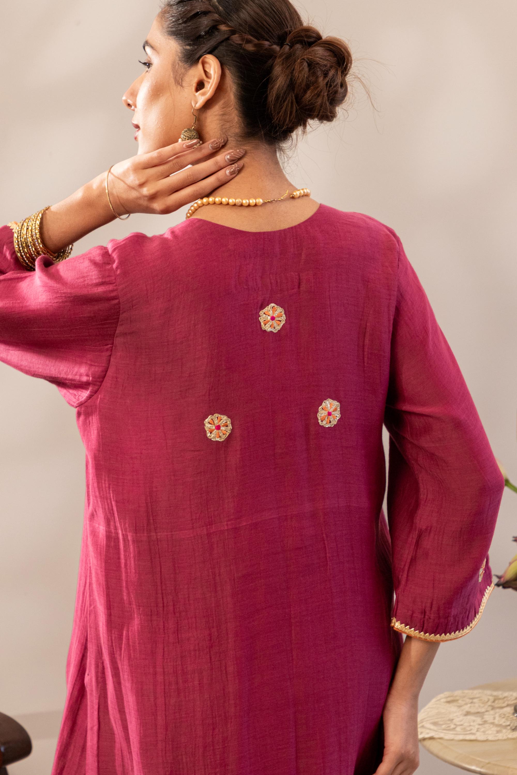 Sanduk Wine Kurta Set