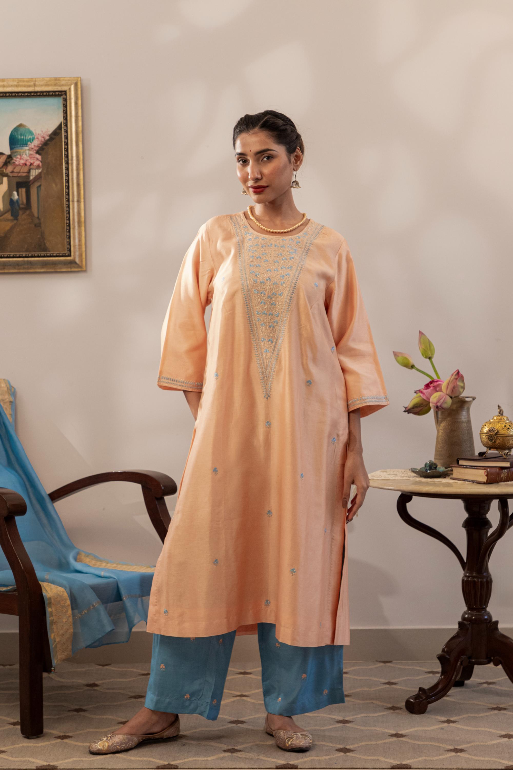 Chand Sunheri Kurta Set