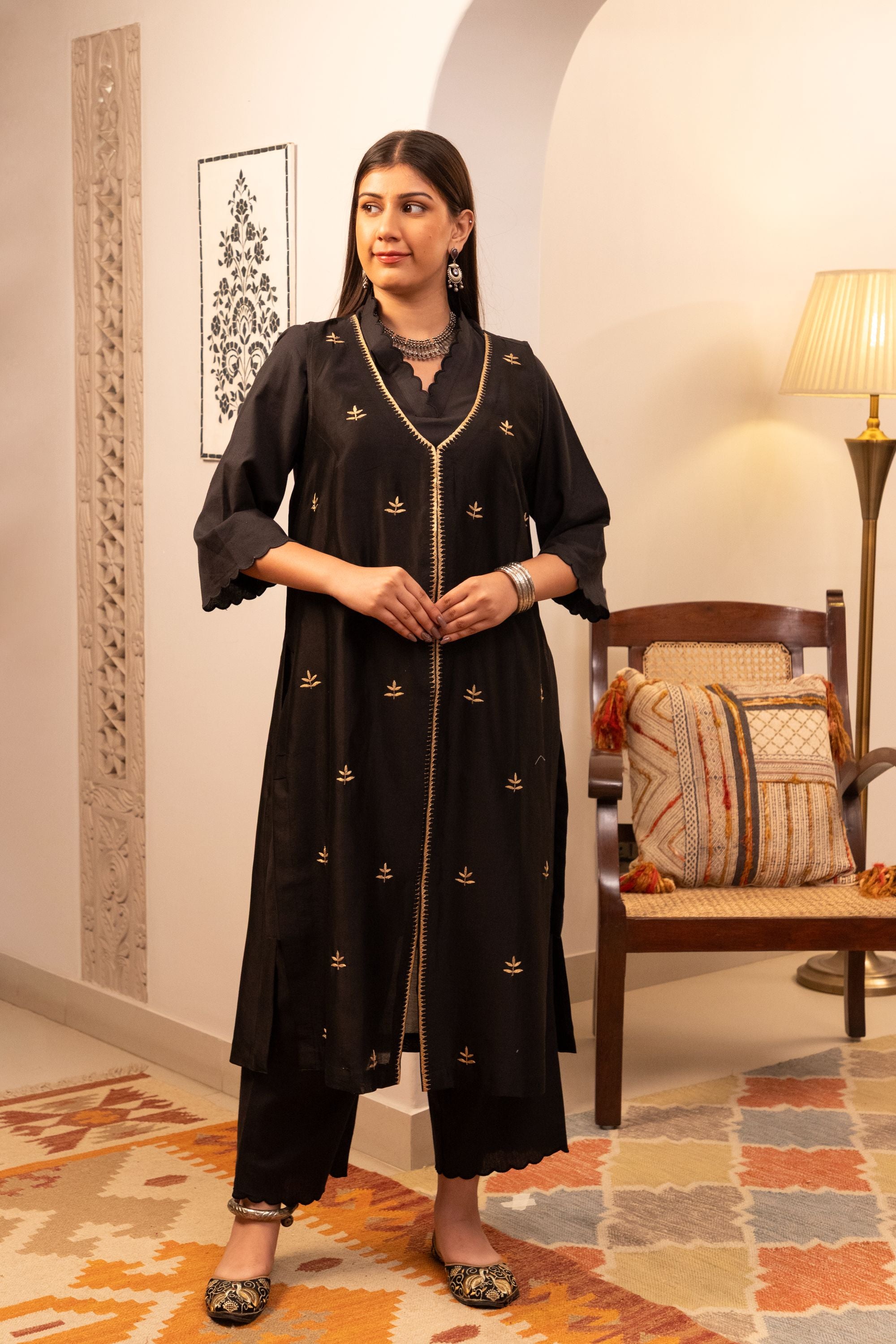 Chandni Overlay - Black