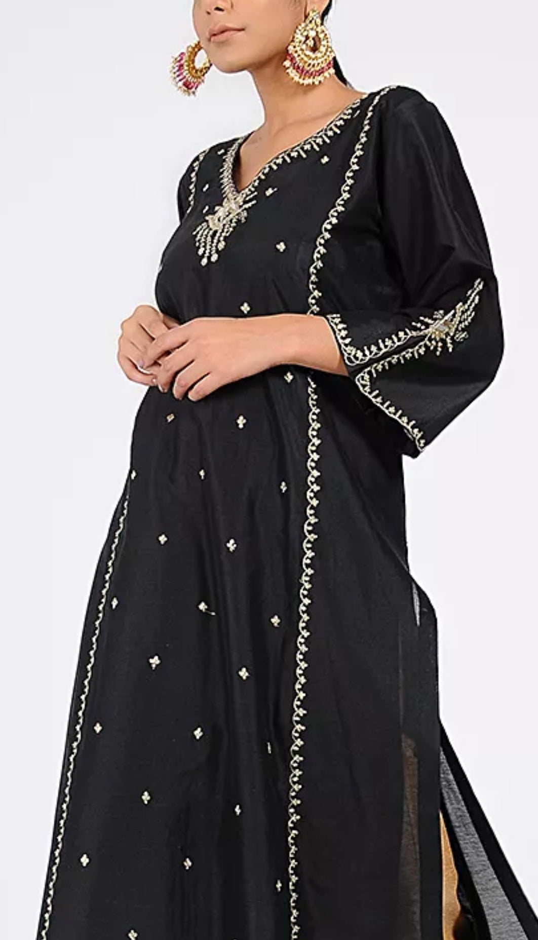Black_Tilla_embroidered_chanderi_kurta