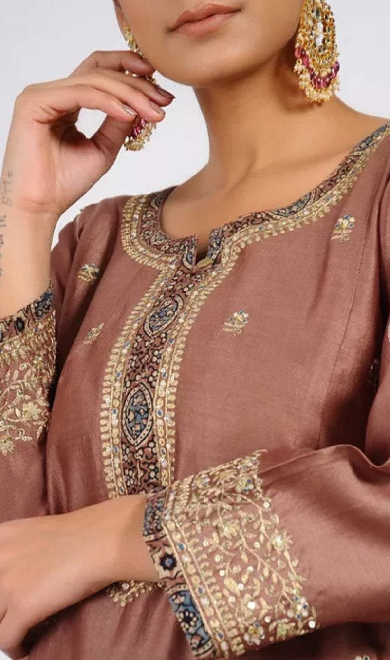 Dusty rose chanderi silk kurta with pant and dupatta set